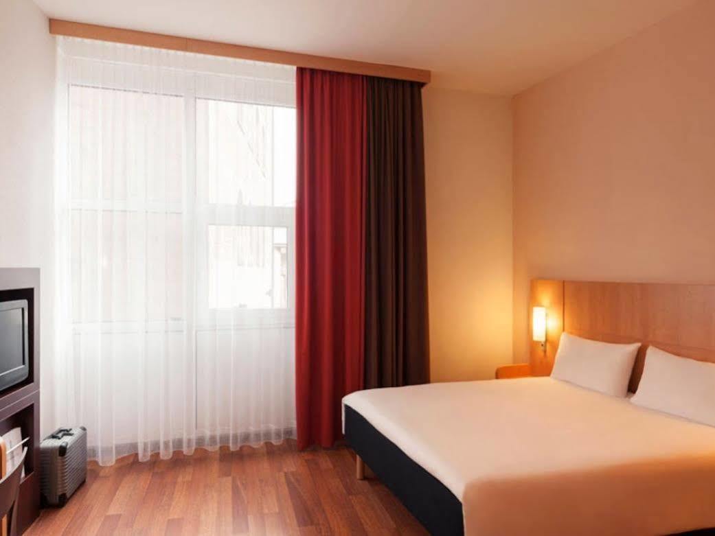 ibis Hotel Nürnberg Altstadt Exterior foto